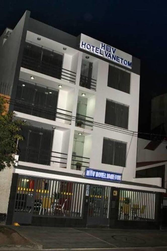 Hotel Vanetom Чиклайо Экстерьер фото